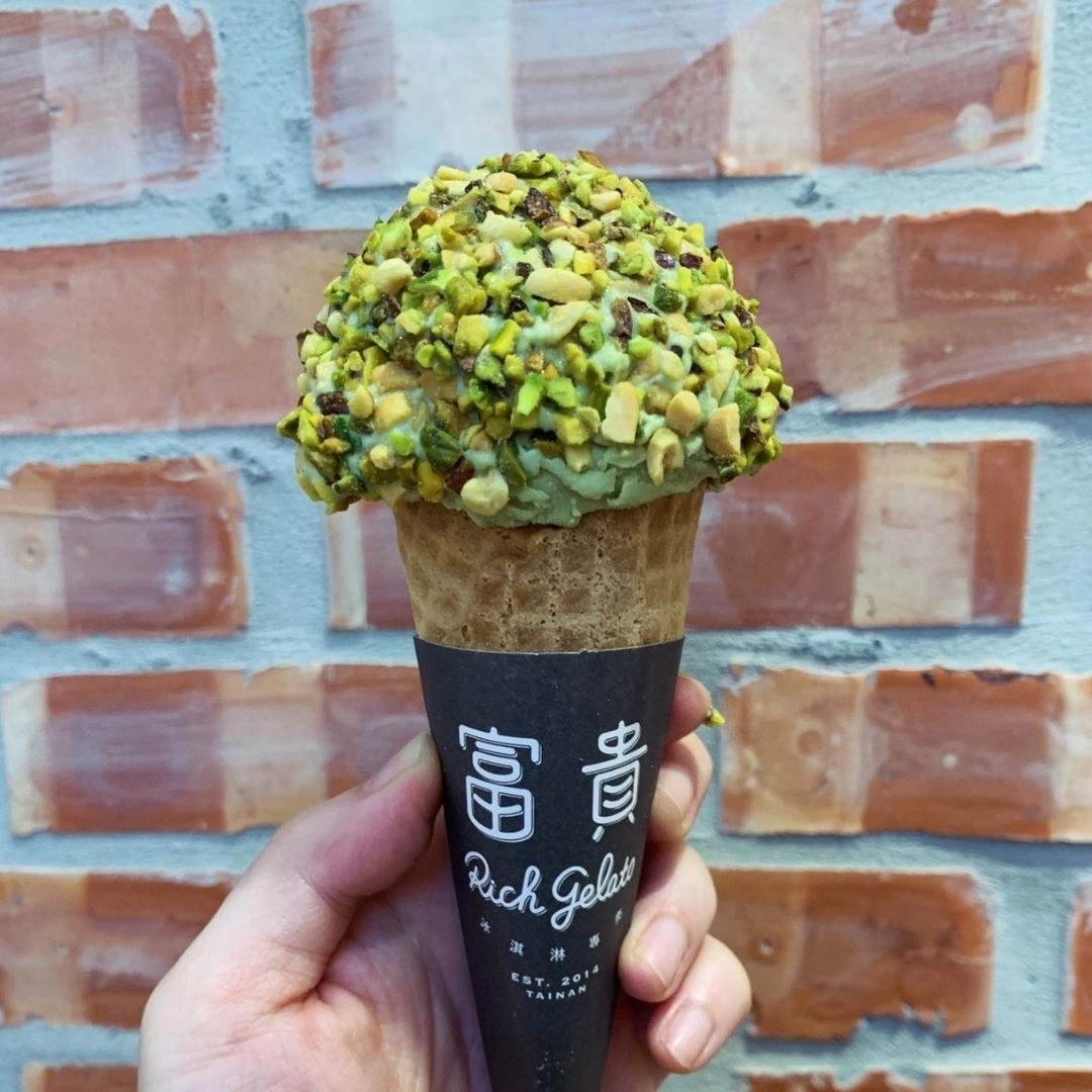 台南開心果甜點推薦:富貴冰淇淋專賣店 Rich Gelato